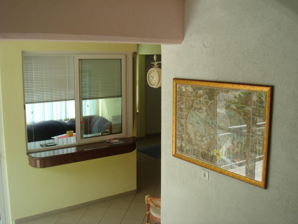 Aparthotel Pecic 格拉达茨 外观 照片
