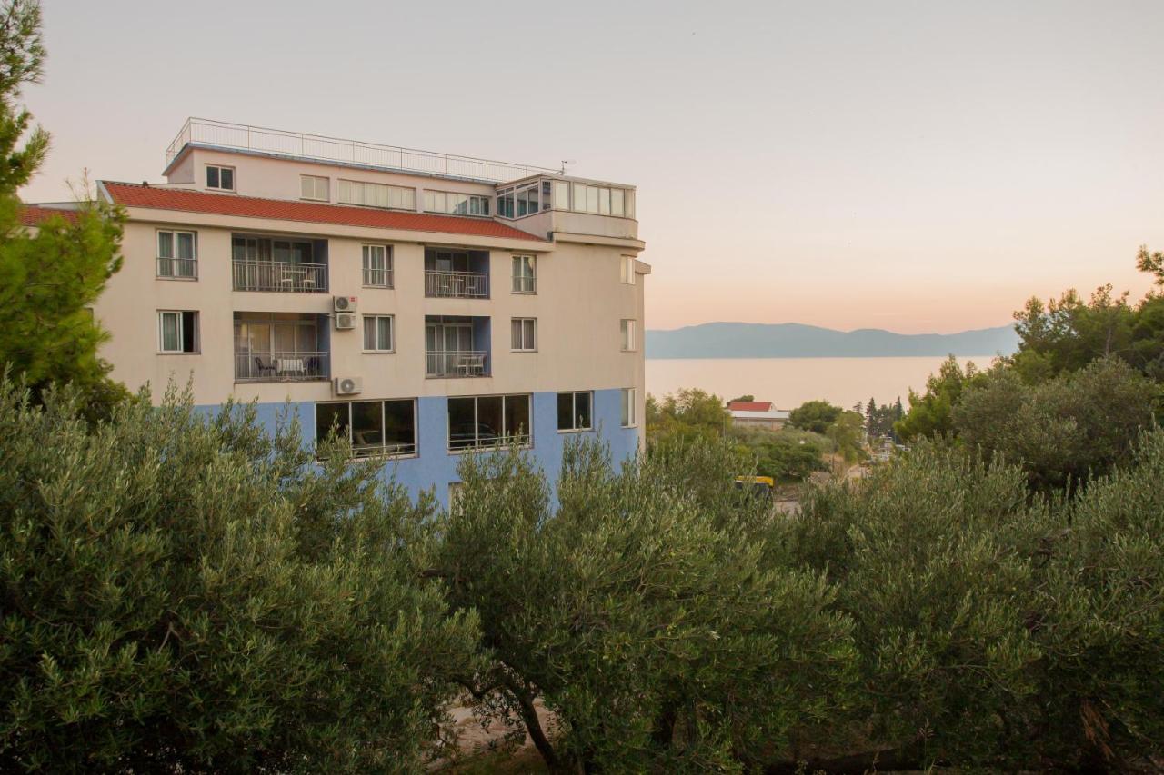 Aparthotel Pecic 格拉达茨 外观 照片